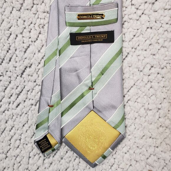 Donald Trump 100% Silk Tie OS Gray Green Stripe Power Office Siren - Picture 5 of 8